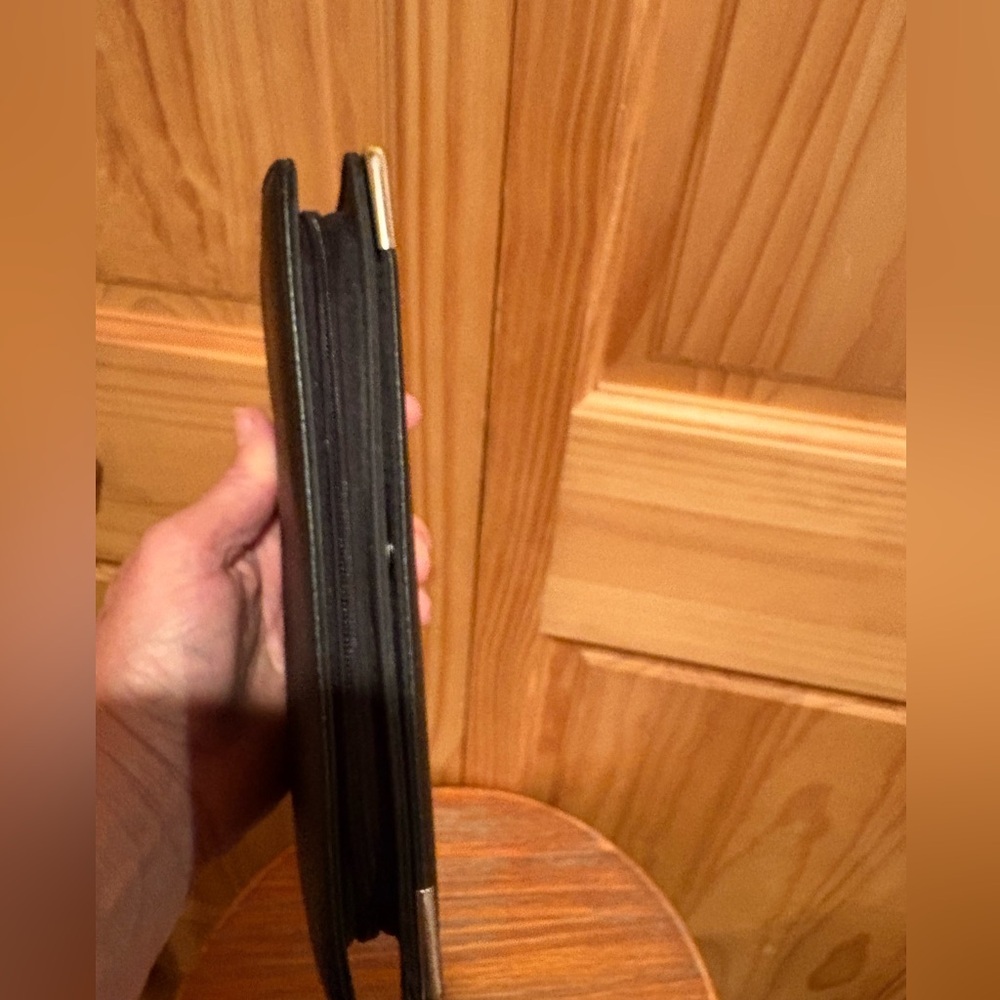 Nicole by Nicole Miller Womens
Pebbled Pvc Leather Zip/Snap Black
Wallet - Picture 6 of 12